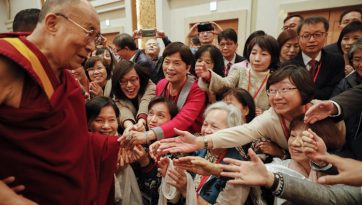 仏教科学と現代科学との対話