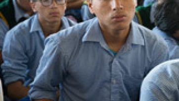 チベット人学生のための法話会開始