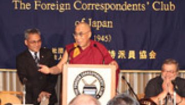 外国人記者クラブでご講演、長野の善光寺ご訪問