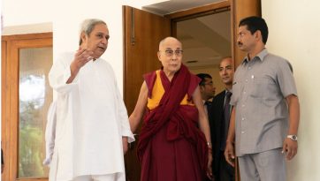 ダライ・ラマ法王、サイクロン「ファニ」の被災者をご支援