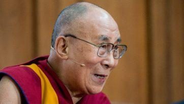 ダライ・ラマ法王、インドの2州の州首相を祝福