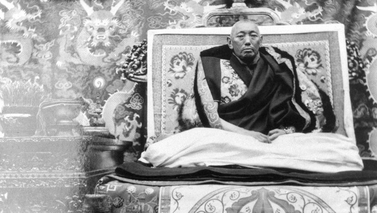 チベットでのダライ・ラマ13世法王。