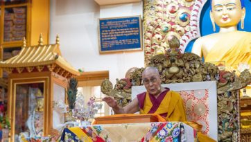 観音菩薩の六字真言の許可灌頂