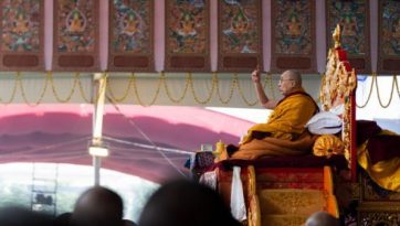 『三十七の菩薩の実践』の法話会