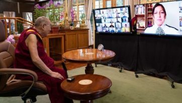 ロンドン警視庁との対話