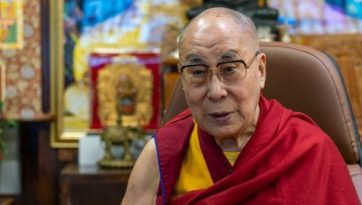 今日の問題ある世界への答え ー 慈悲の心