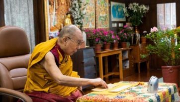 『三十七の菩薩の実践』『修行道の三要素』法話会