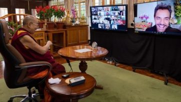 幸福、ユーモア、慈悲の心